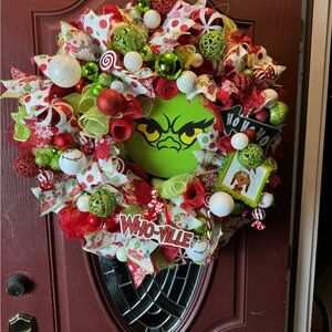 Grinch wreath with lights